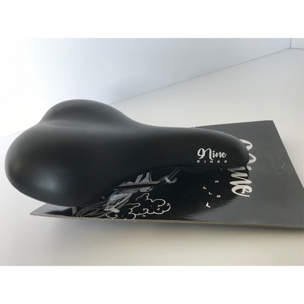Nine V6219 PU Foam Saddle