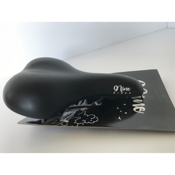 Nine V6219 PU Foam Saddle