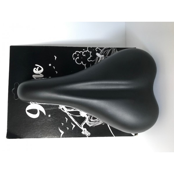 Nine V3111 PU Foam Saddle