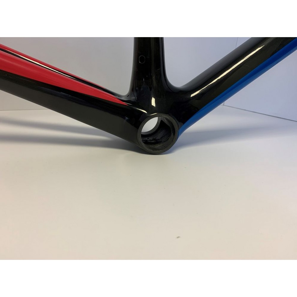 4k Carbon Framset Di2 Compatable